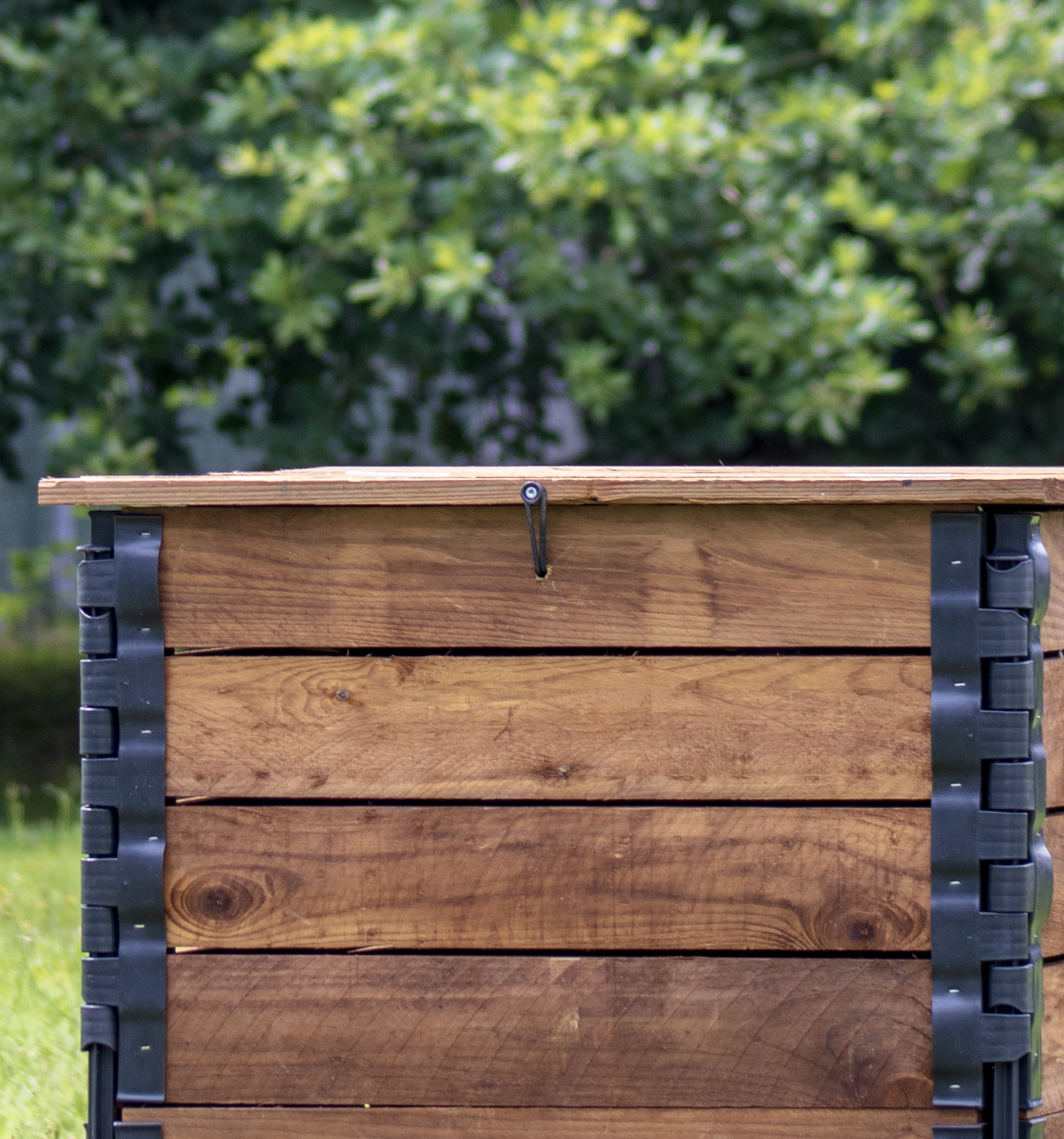 Fermeture du couvercle du compostys C300